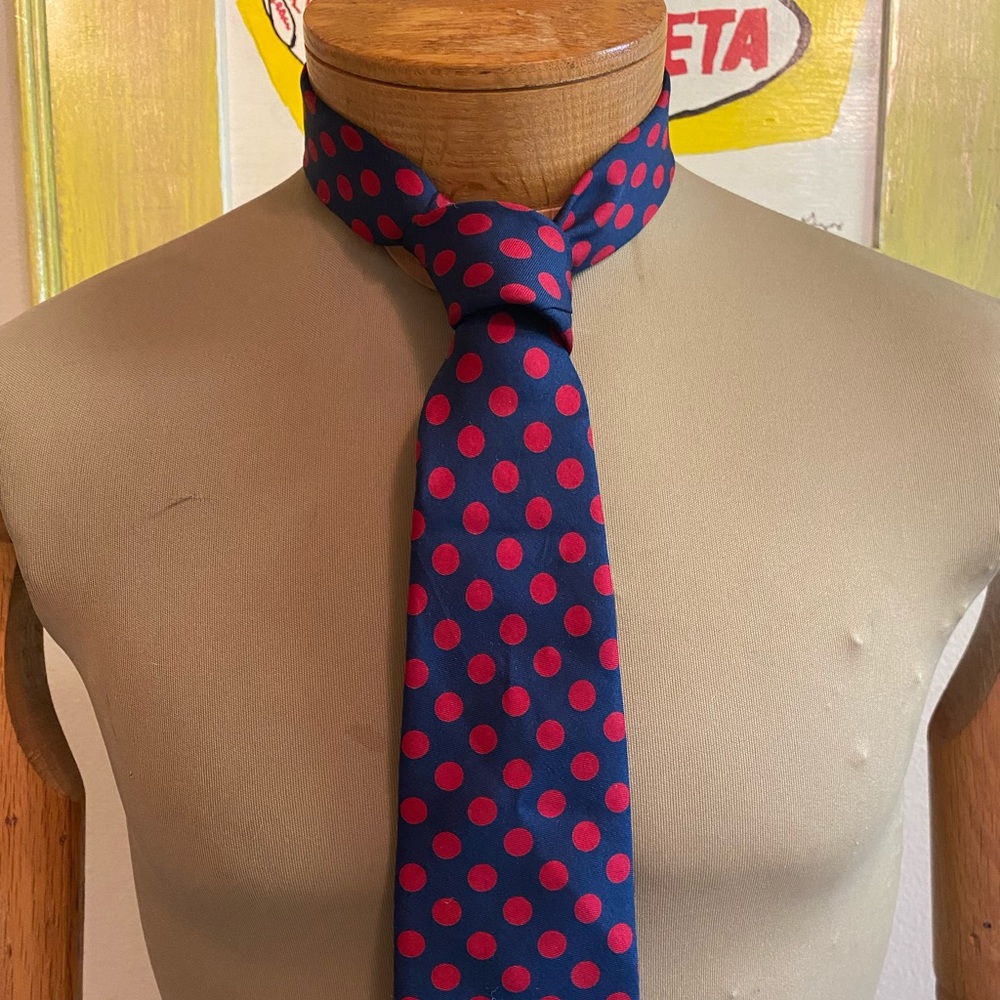 Lands’ End silk necktie polkadot